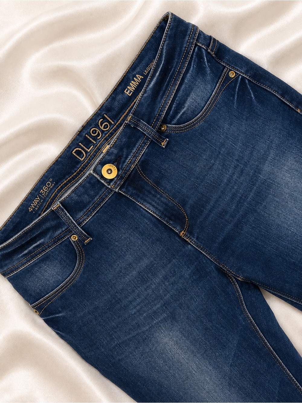 DL1961 Emma Legging Jeans in Dyer Wash Skinny Stretch Denim Size 28